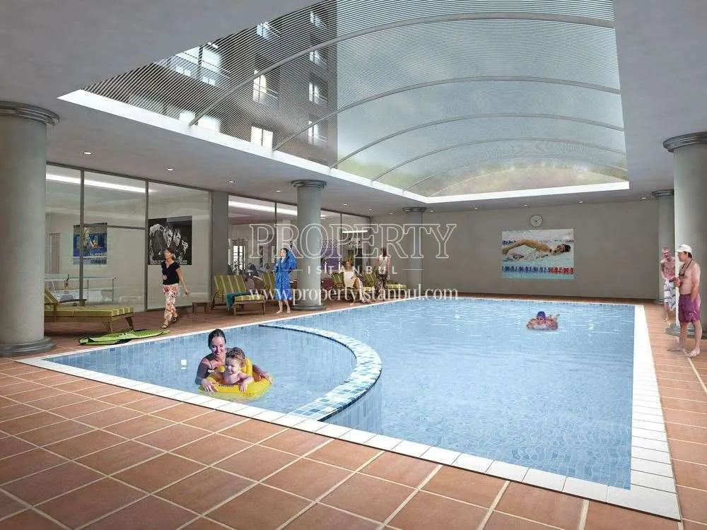 Vizyon Atasehir swimming pool