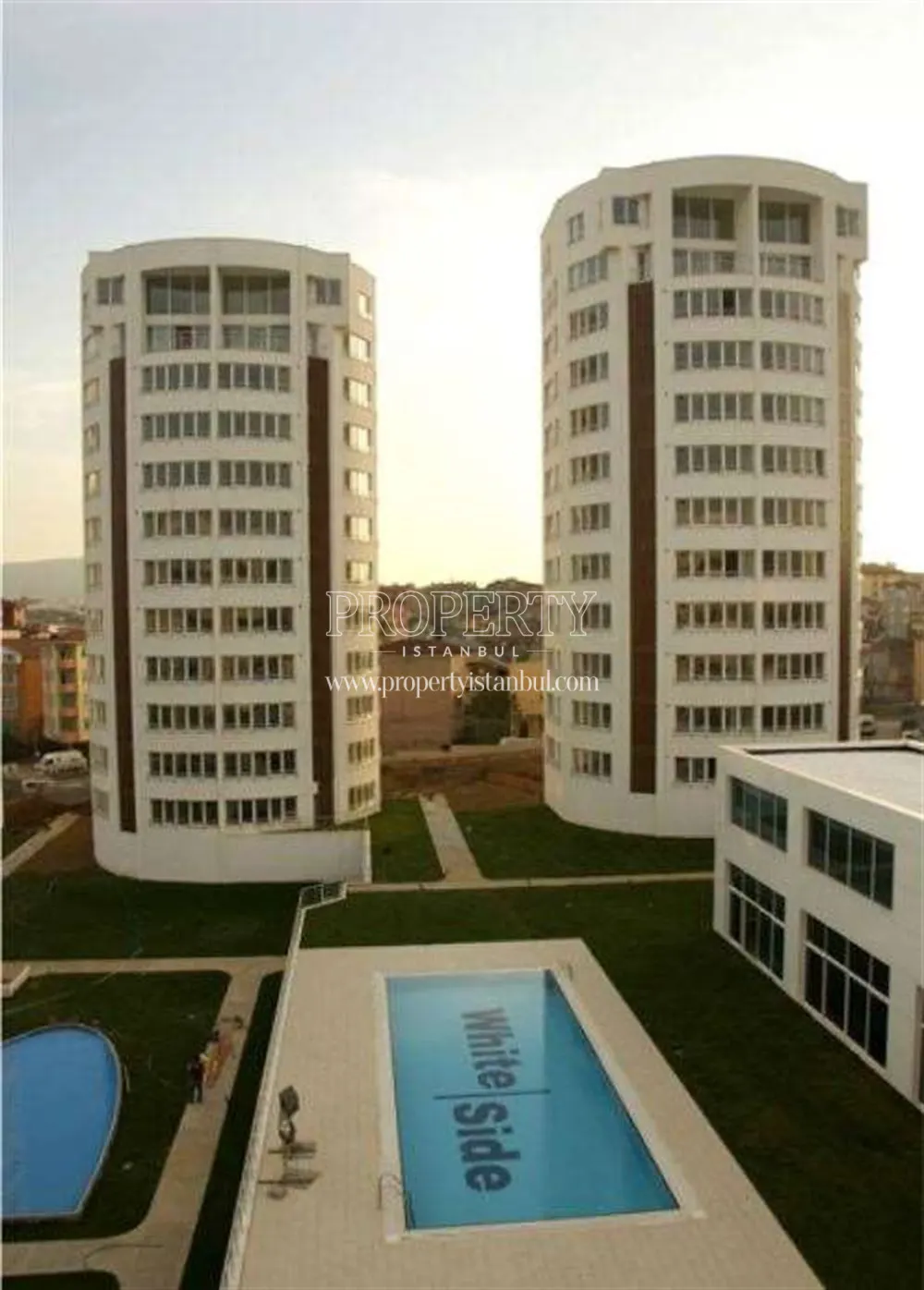 White Side Apartments complex