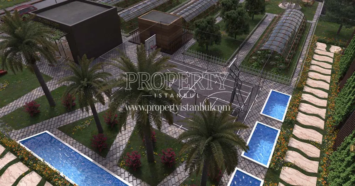 Social facilities in the Flores Topkapi compound