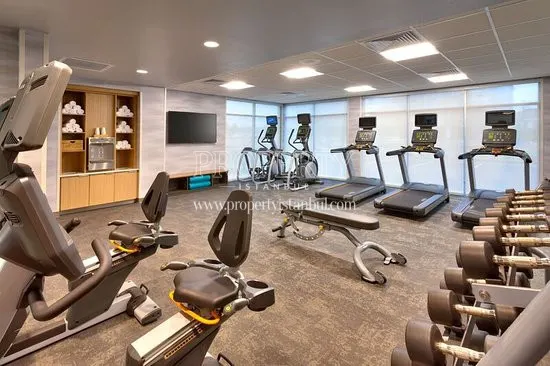 Fitness center in Vadiland Towers