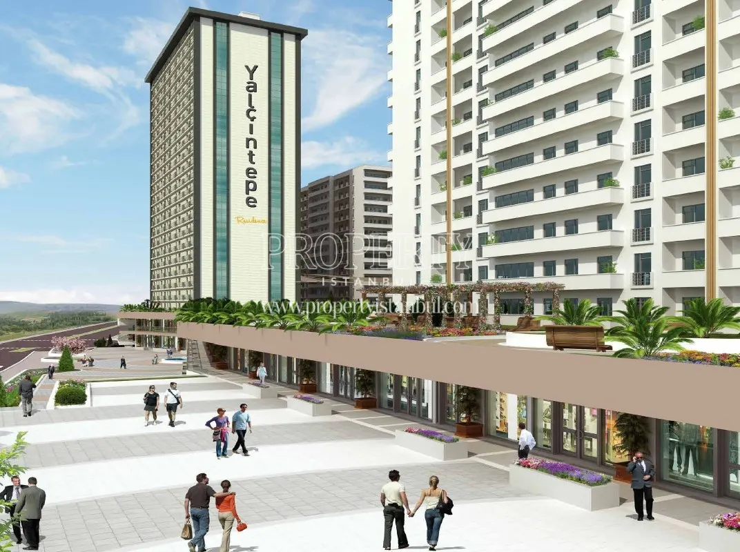 Open-air shopping center in Yalcintepe Residence