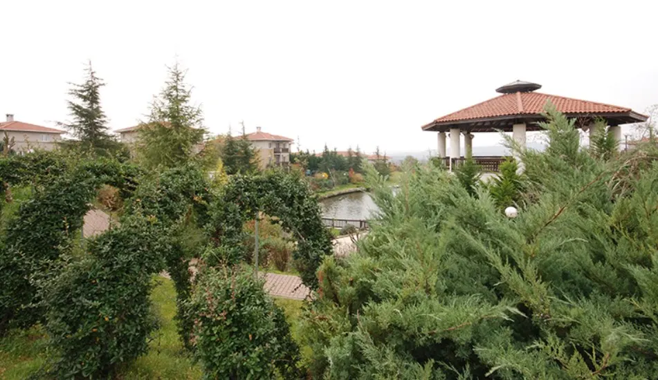 Landscape areas in Arkeon Evleri