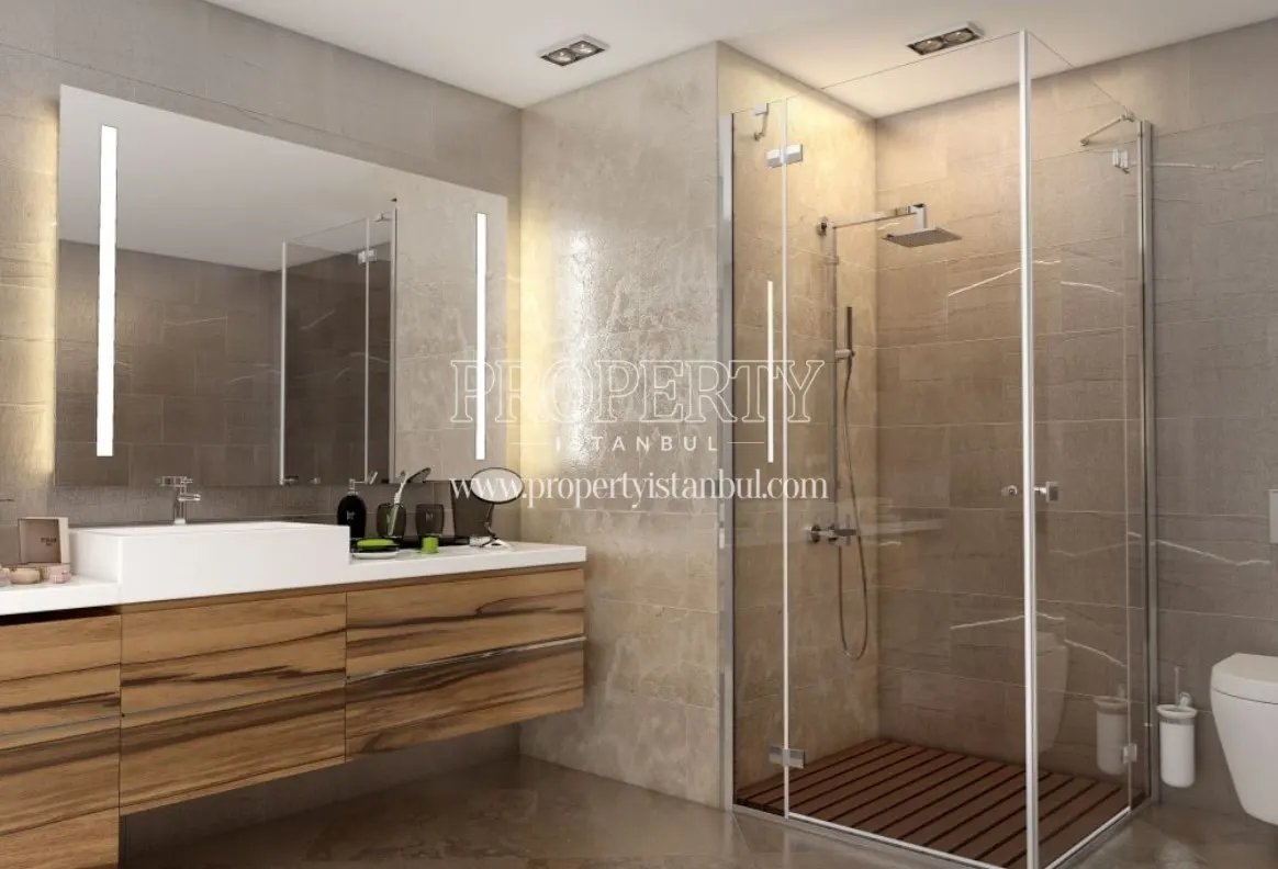 Fancy bathroom in the Zin D Zer project