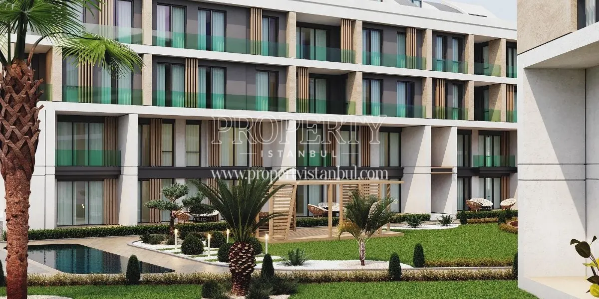 A building with its garden in Alya Mercan Project