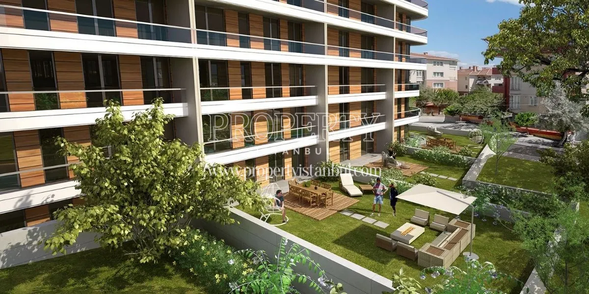 A building with its garden in the Qadraj Gozdagi project