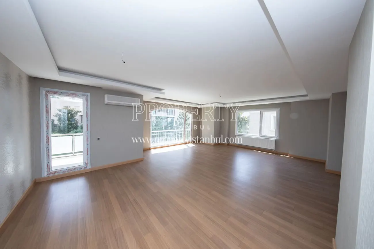 Living room of an apartment in Hilal Konaklari