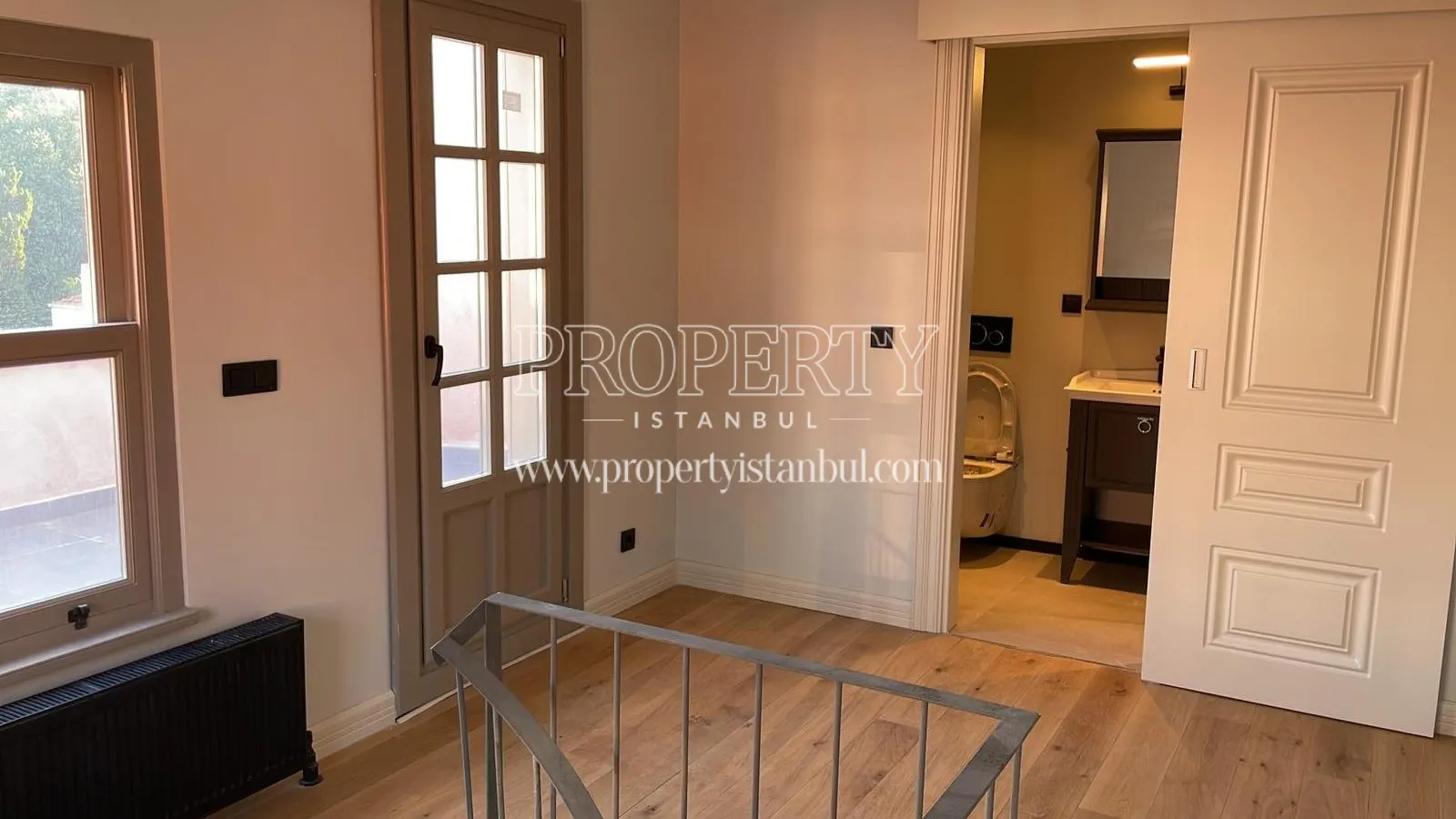 Inner area of an apartment in Tomtom Flats