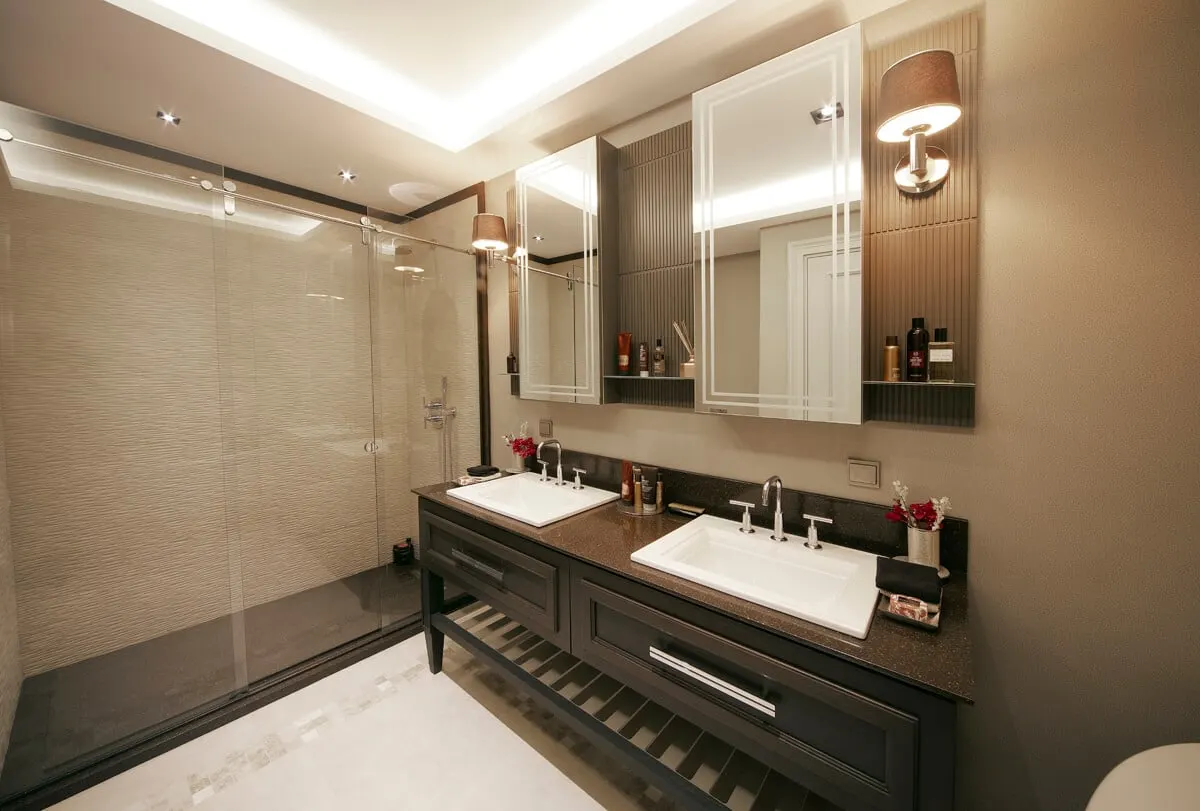 Bathroom in the Deniz Istanbul Marina Evleri show villa