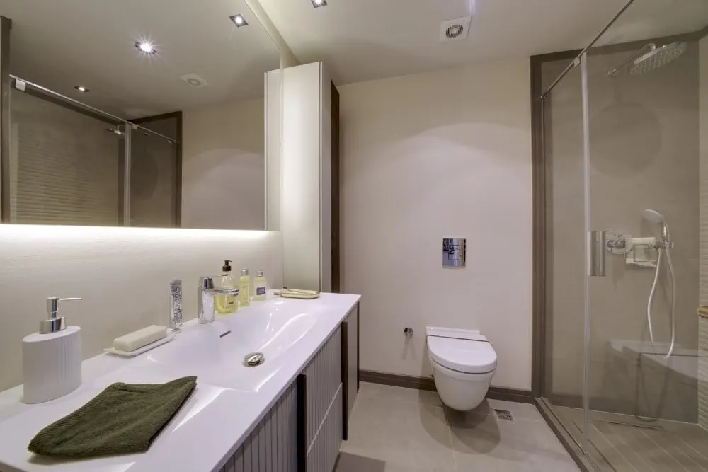 Bathroom in the Deniz Istanbul Sedef Konaklari show apartment