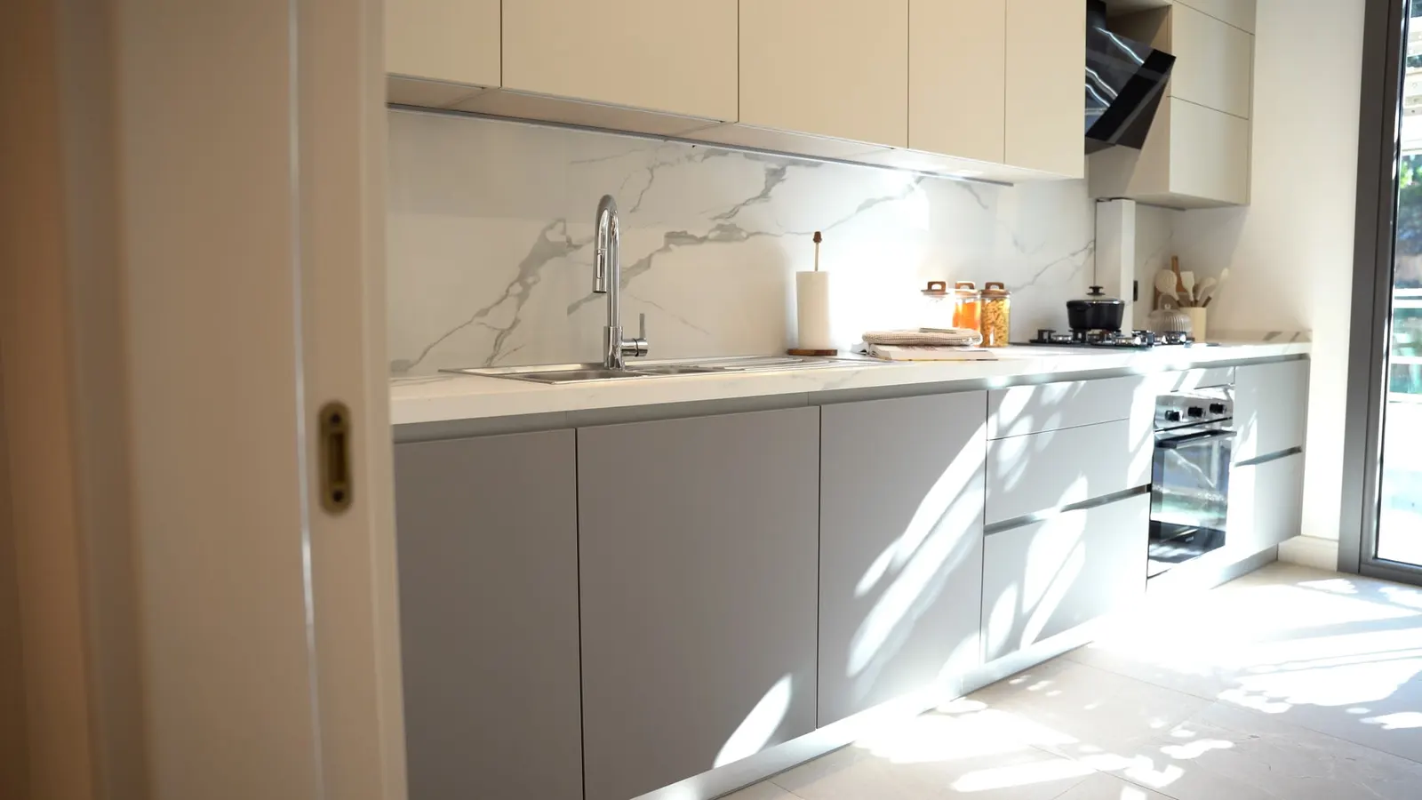 Kitchen in the OrmanYaka show apartment