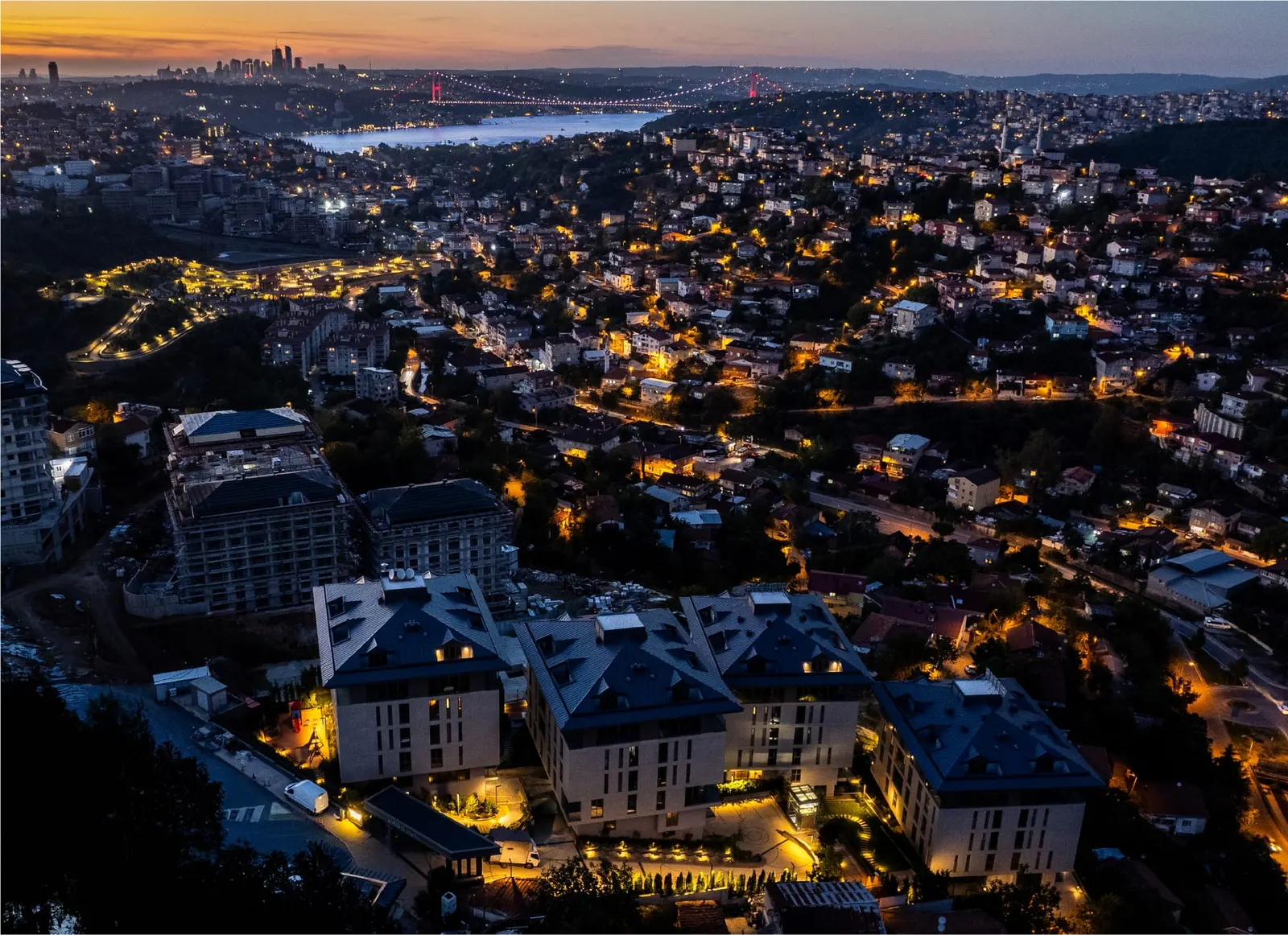 Viridis Cengelkoy at dusk with the Bosphorus in the distance